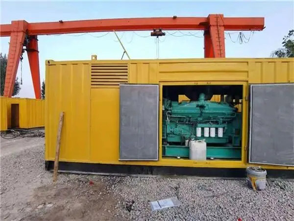 轮台冬季低温环境下,500KW发电机组应该选择什么类型的启动电瓶?